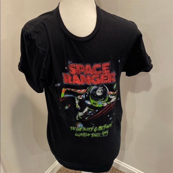Disney Other - Buzz Lightyear World Tour Shirt